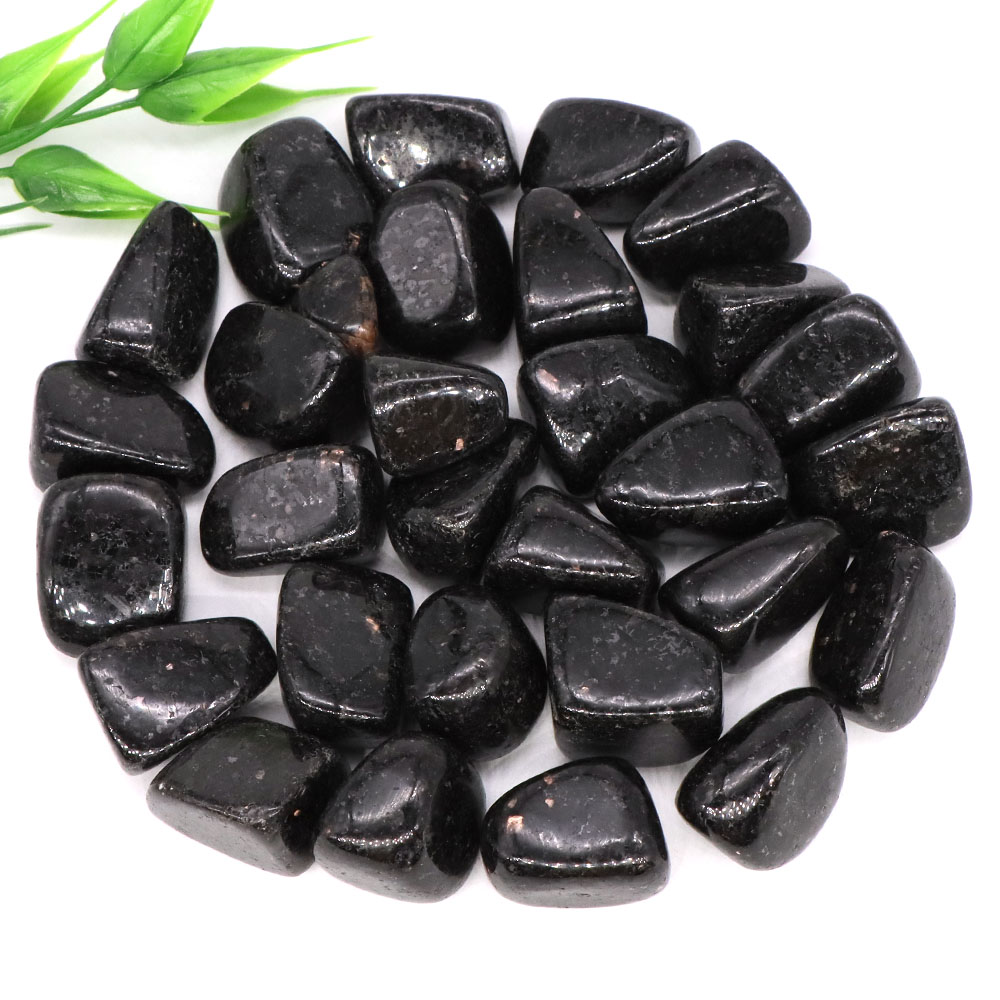 Fish Tank Gravel - Natural Nuumite Gravel Specimen Irregular Tumbled