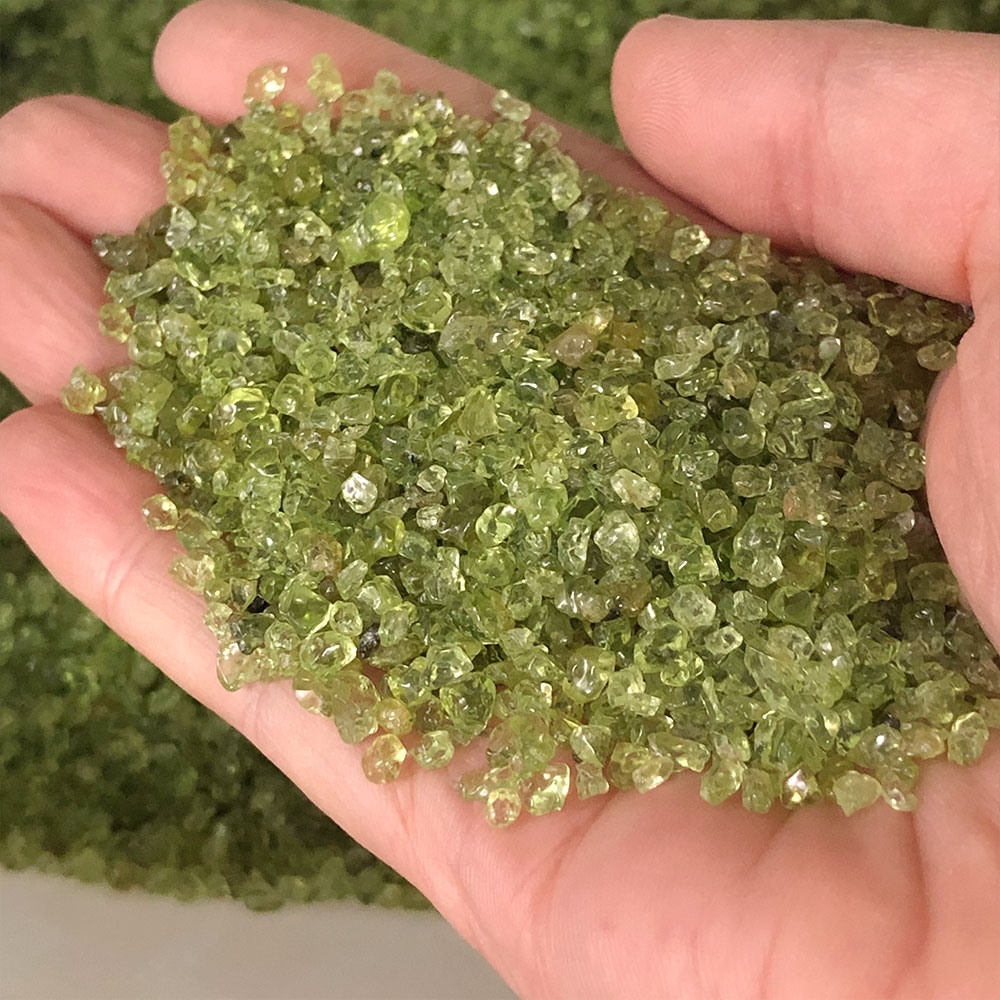 Natural Stone Crystals Mini Pe - огляд і ціна Fish Tank Gravel